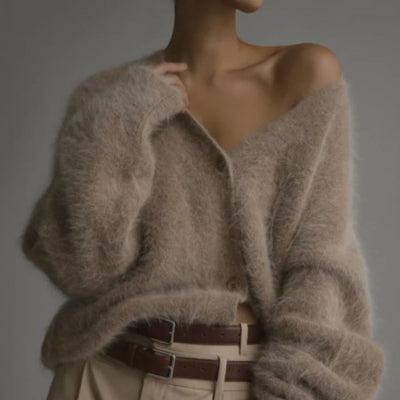 KNITWEAR, BLOUSES & TOPS