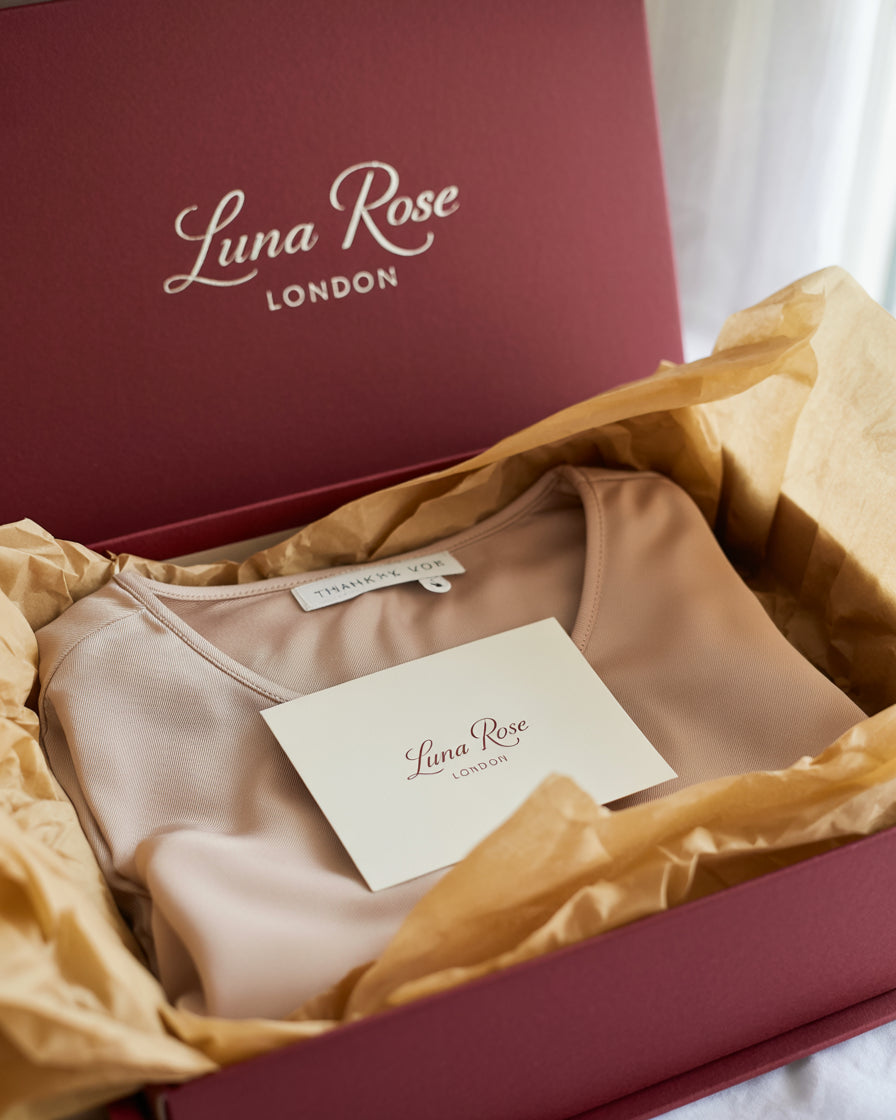 <h3>Luna Rose LONDON</h3>